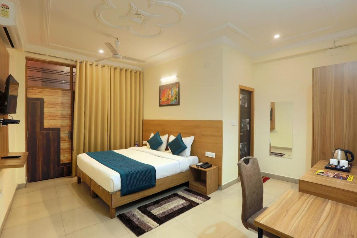 Hotel Luxe Manor Near Delhi Airport New Delhi Eksteriør bilde